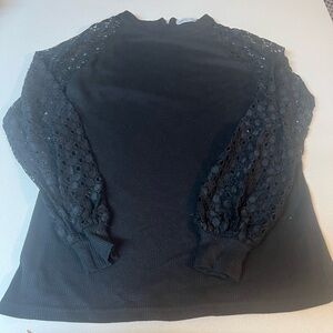 Chic Black Lace Sleeve Blouse